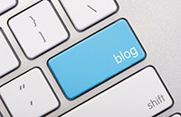 Keyboard with "blog" highlighted as a button